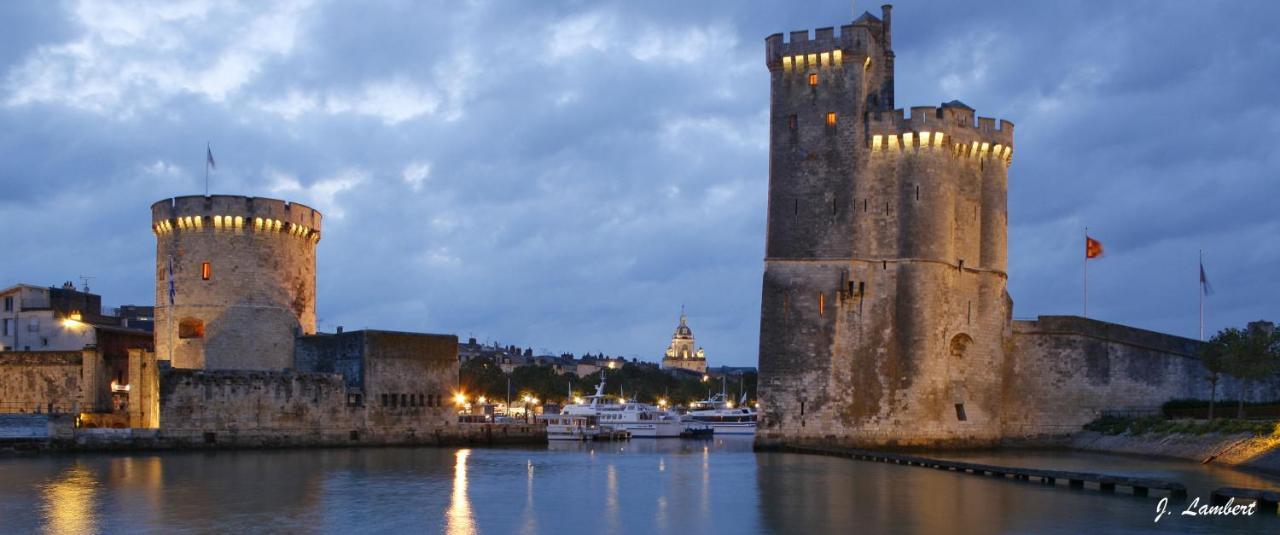 Chambre D'Hotes Les Bains Du Bruant Saint-Porchaire Экстерьер фото