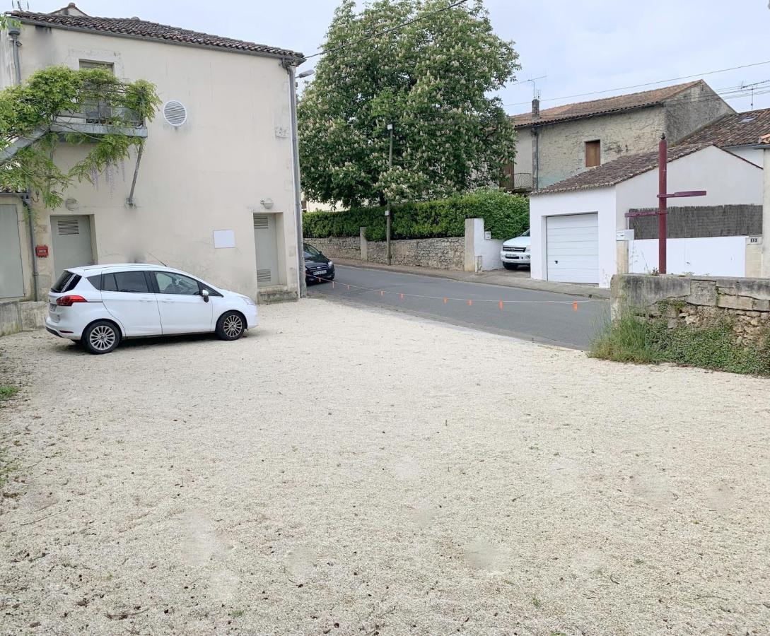 Chambre D'Hotes Les Bains Du Bruant Saint-Porchaire Экстерьер фото